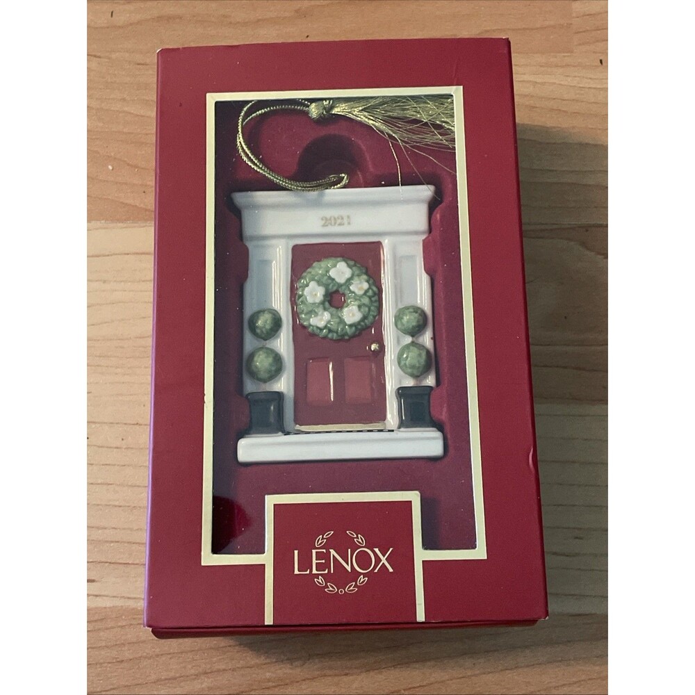 Beautiful Lenox-2021-Welcome Home Boxed Ornament